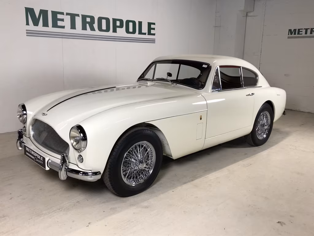 Aston Martin DB