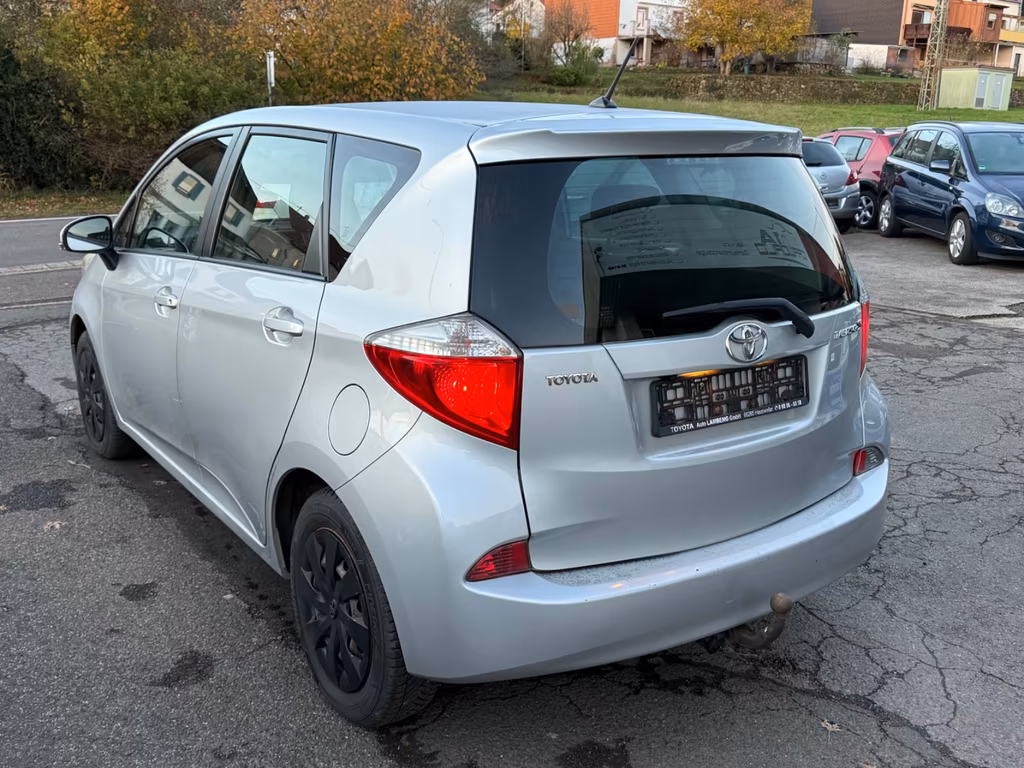 Toyota Verso-S