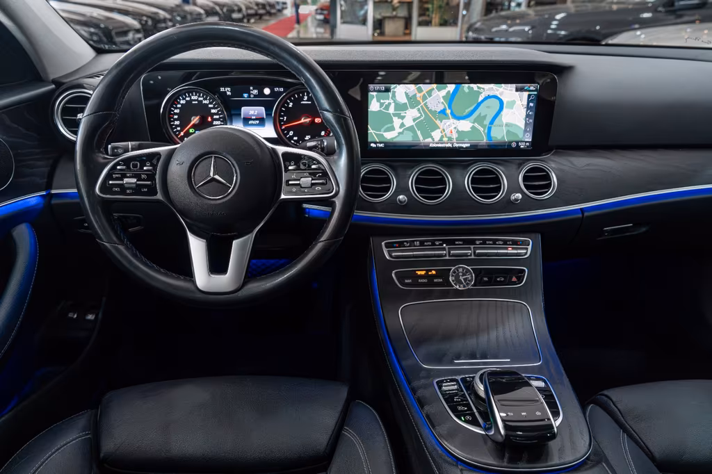 Mercedes-Benz E 400