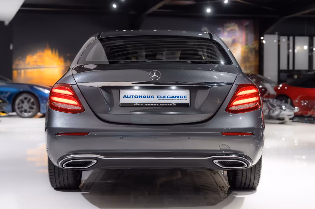 Mercedes-Benz E 400