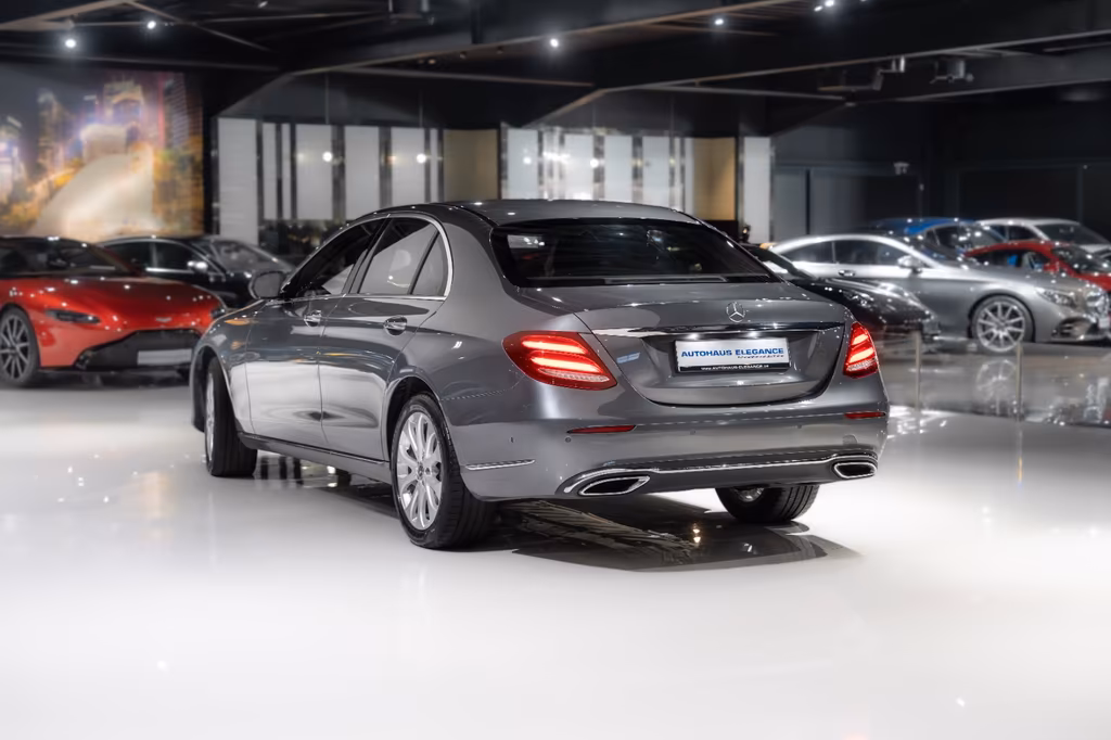 Mercedes-Benz E 400