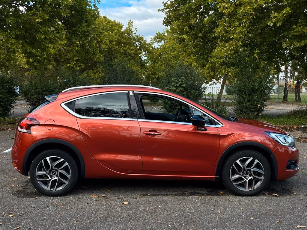 DS Automobiles DS4