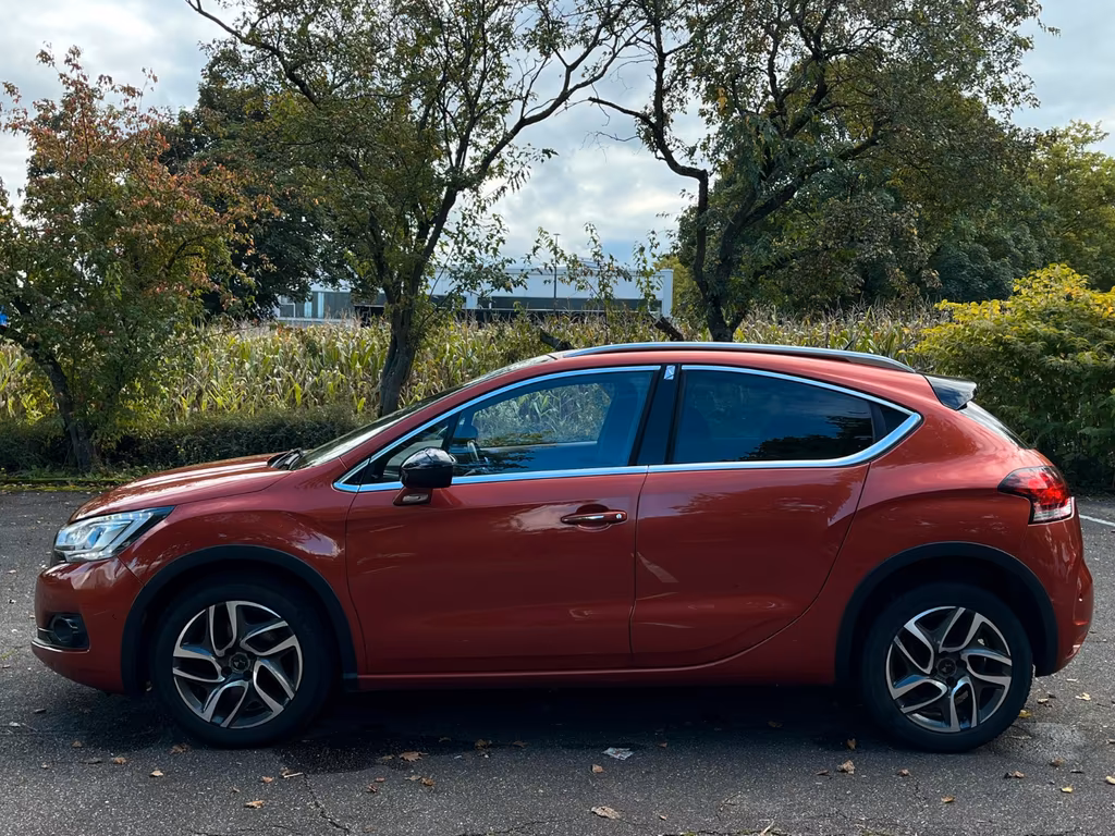 DS Automobiles DS4