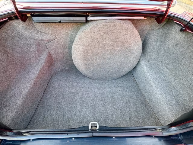Jaguar XJ6