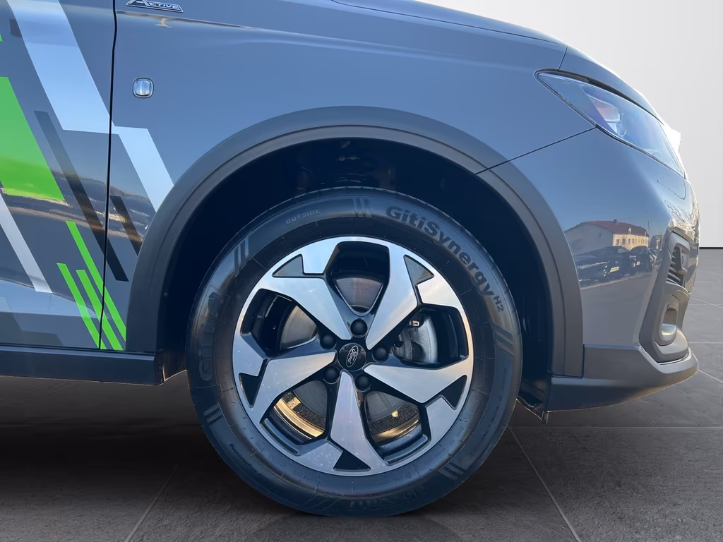 Ford Grand Tourneo