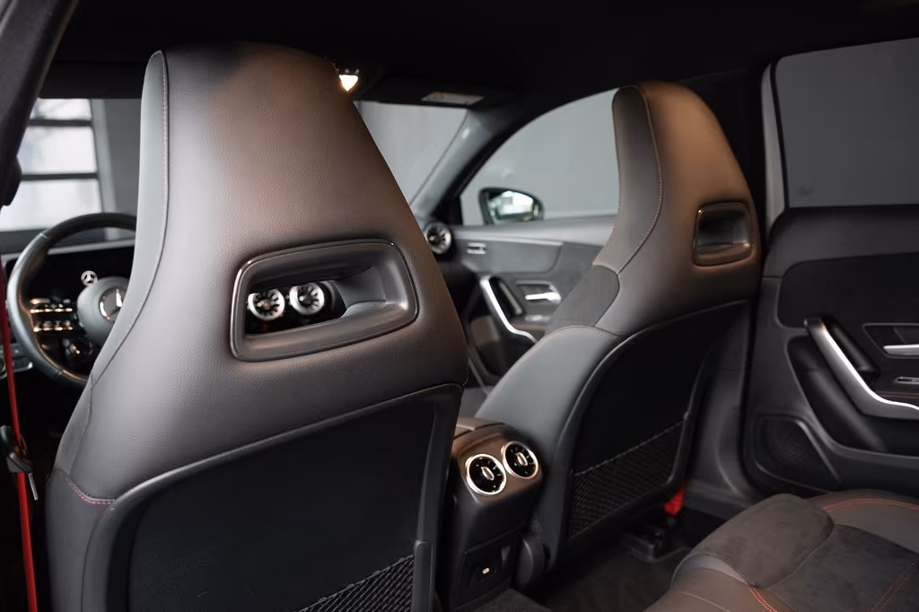 Mercedes-Benz A 35 AMG