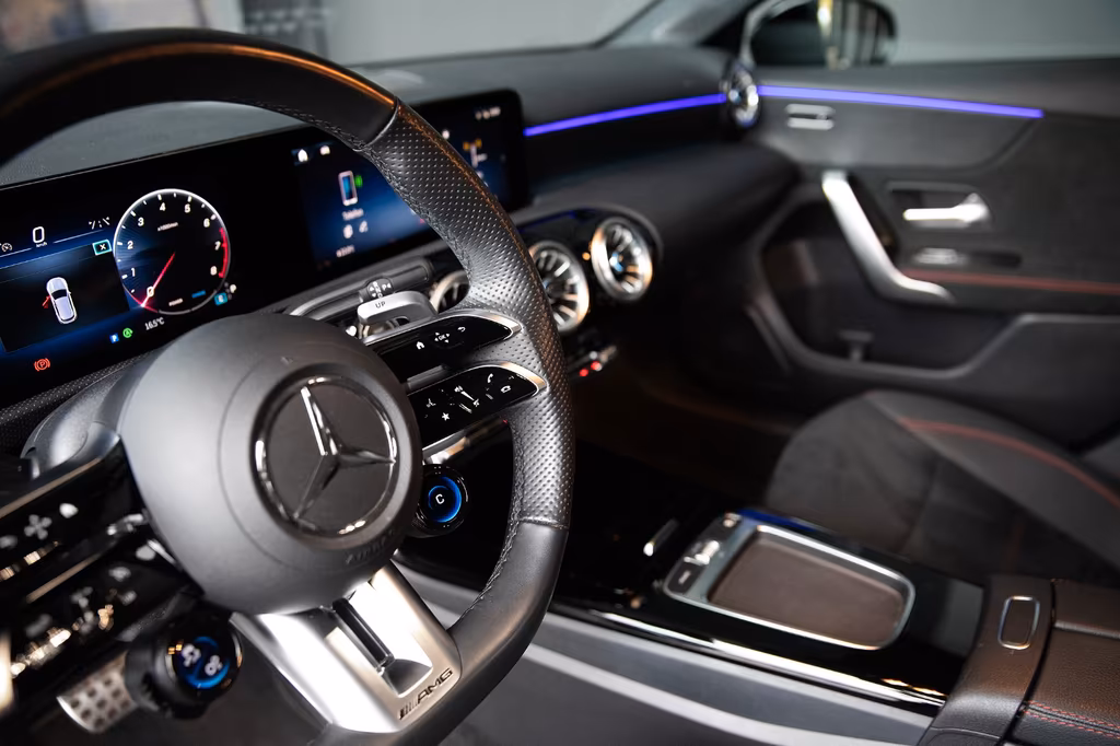 Mercedes-Benz A 35 AMG