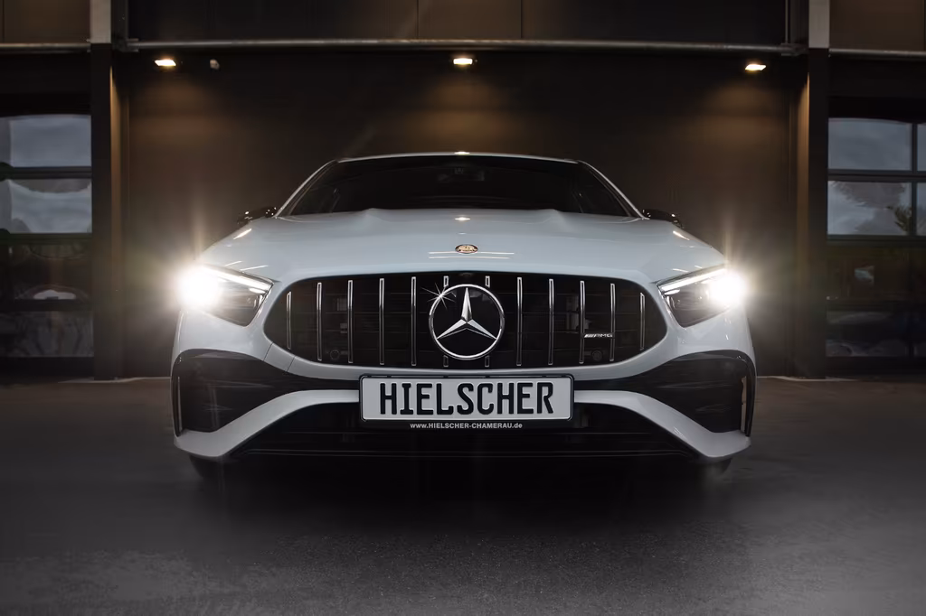 Mercedes-Benz A 35 AMG