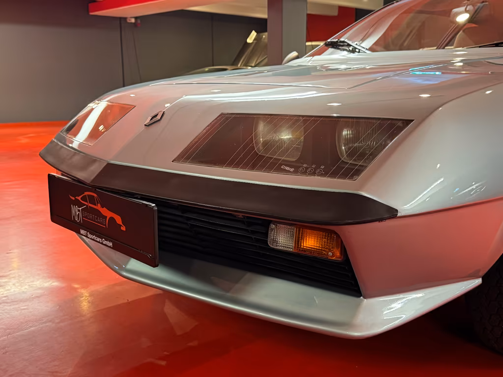 Renault Alpine A310