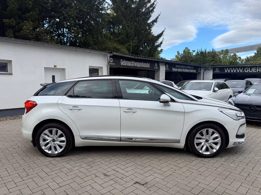 Citroën DS5