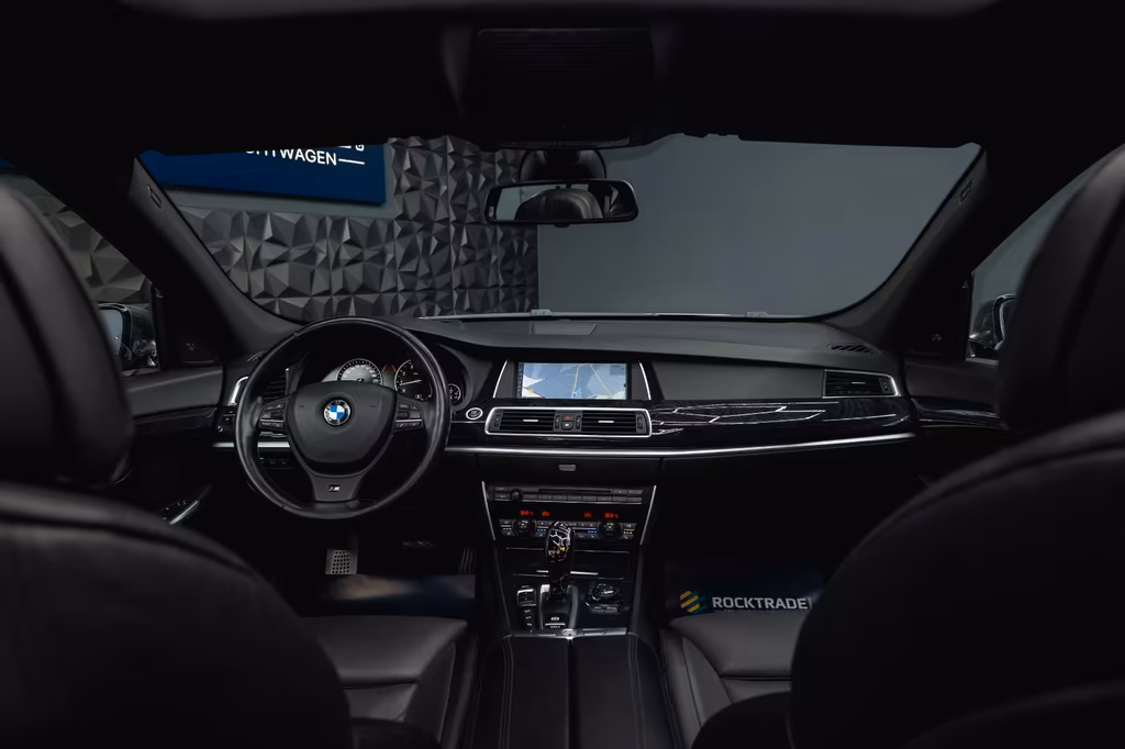 BMW 550