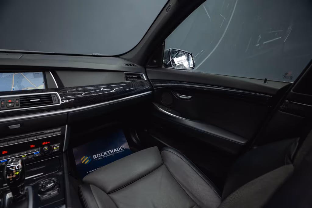 BMW 550