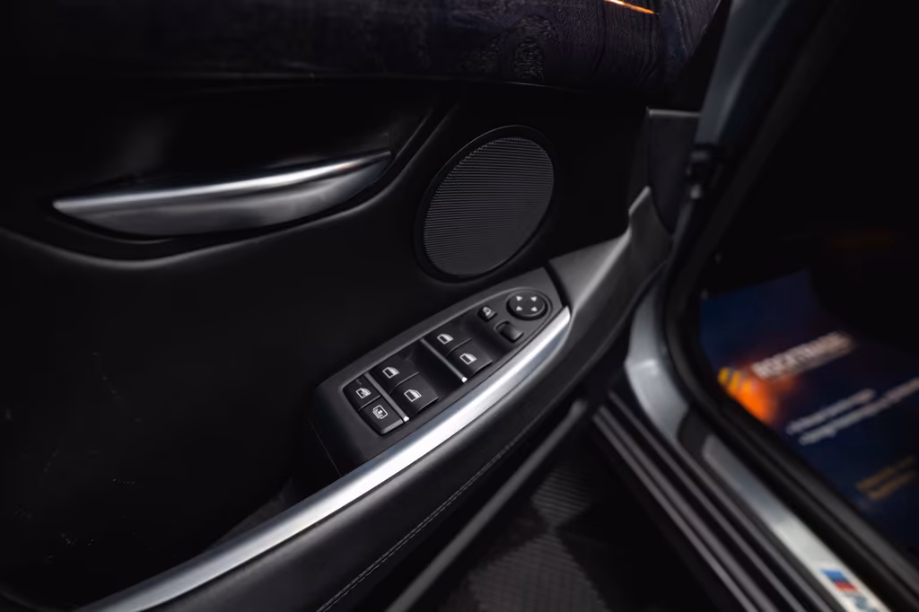 BMW 550