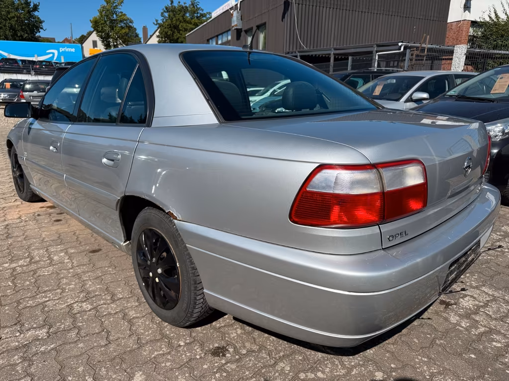 Opel Omega