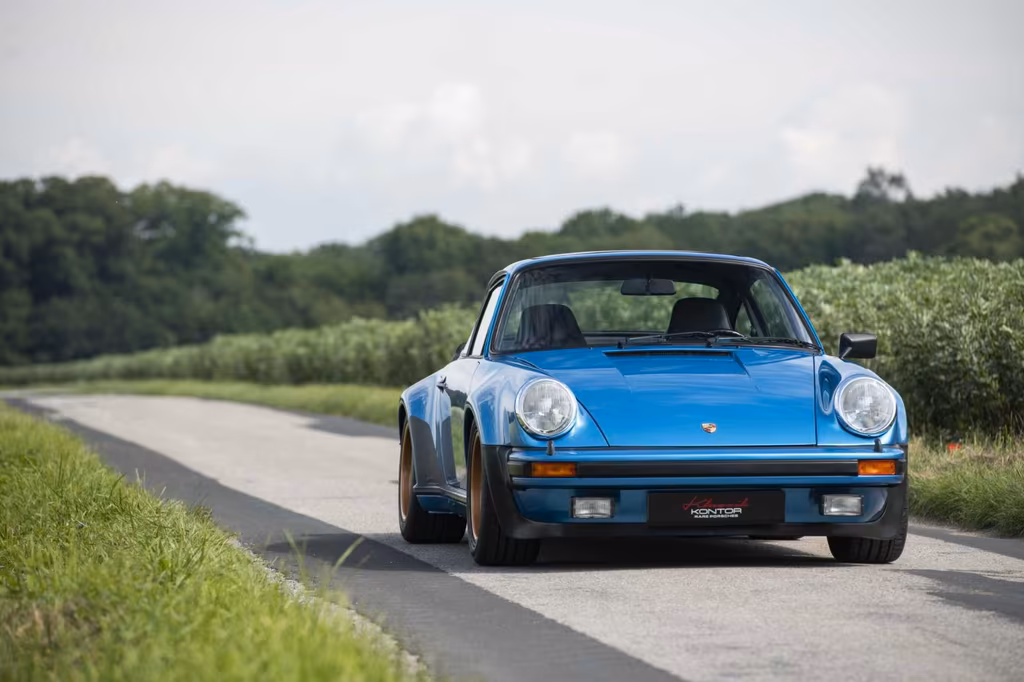 Porsche 930