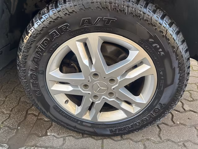 Mercedes-Benz G 350