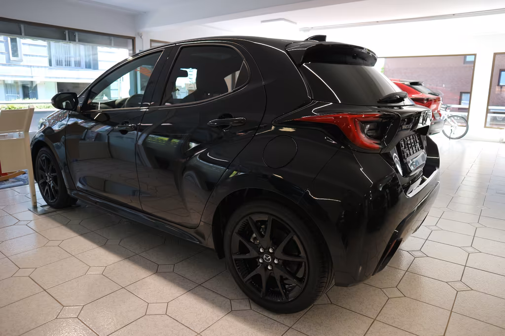 Mazda 2 Hybrid