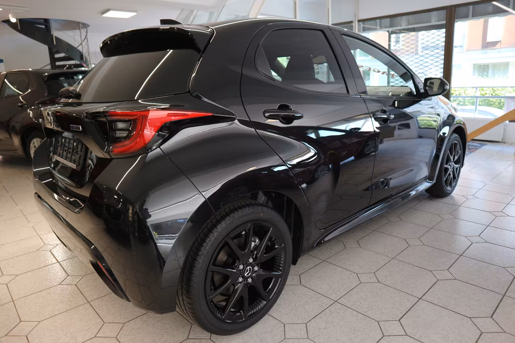Mazda 2 Hybrid