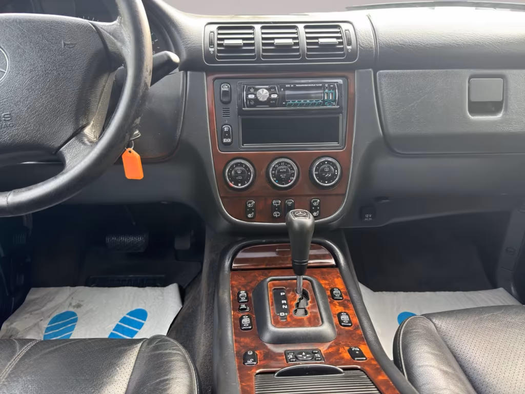 Mercedes-Benz ML 270