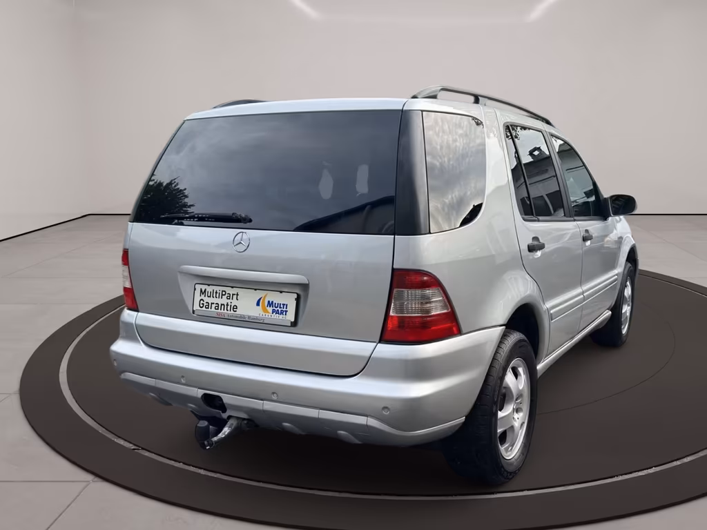 Mercedes-Benz ML 270