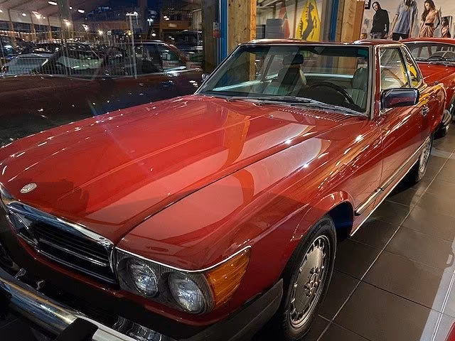 Mercedes-Benz 560