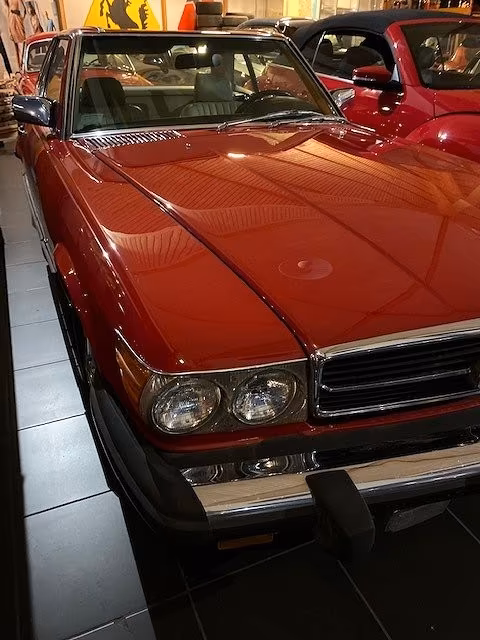Mercedes-Benz 560