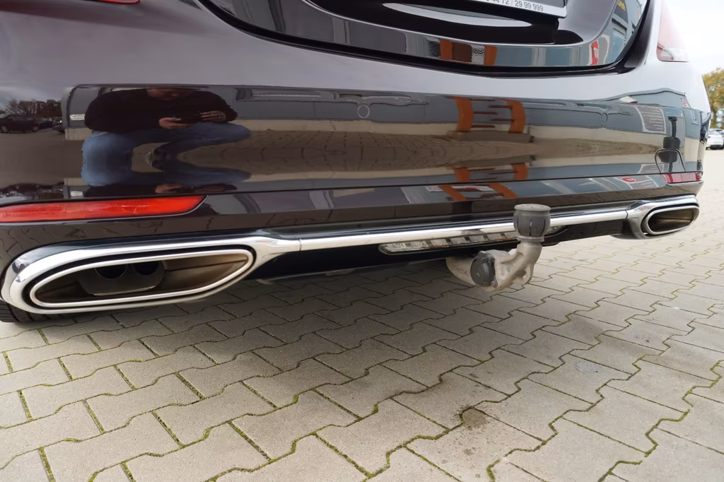 Mercedes-Benz S 560