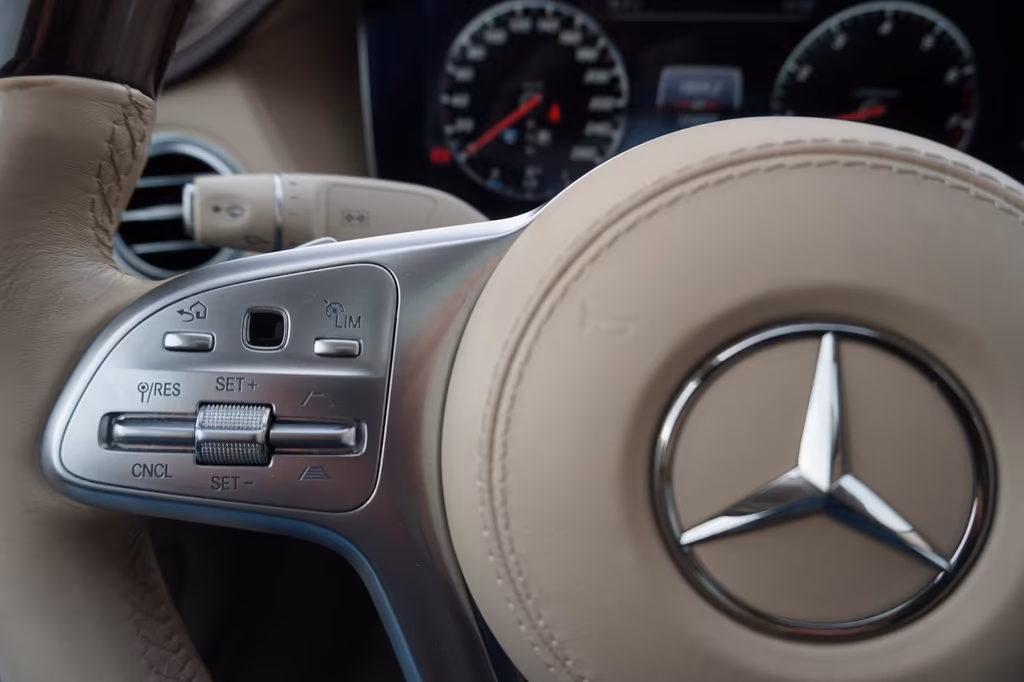 Mercedes-Benz S 560