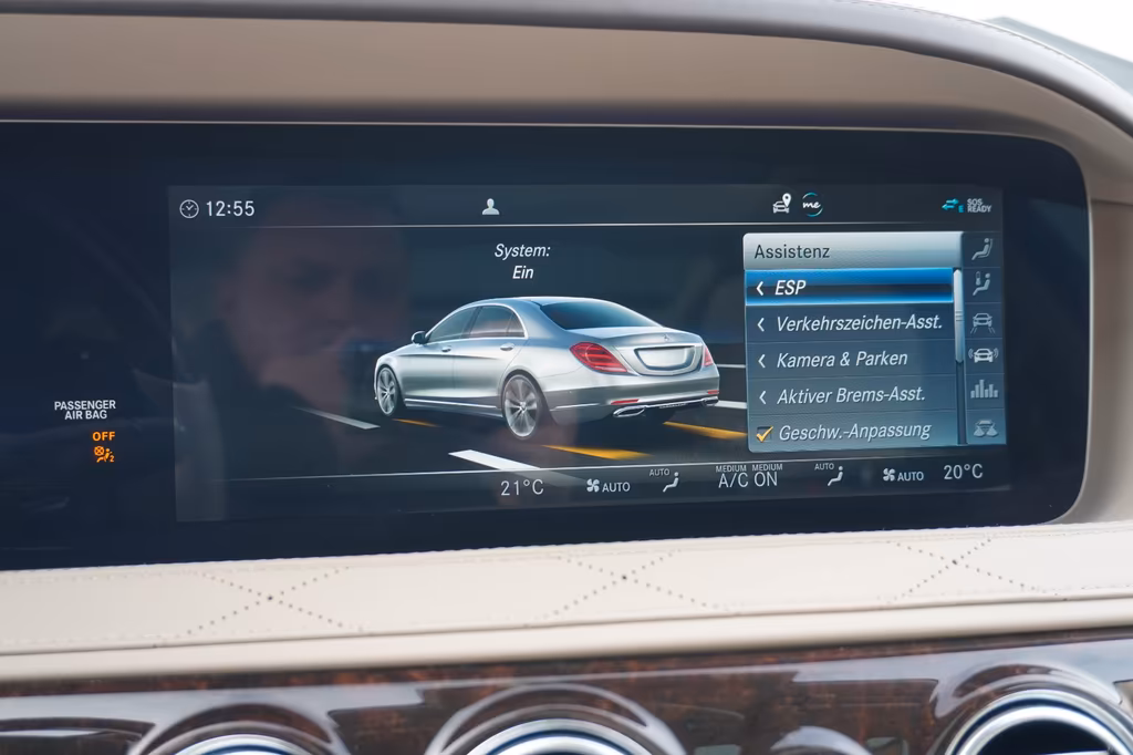 Mercedes-Benz S 560