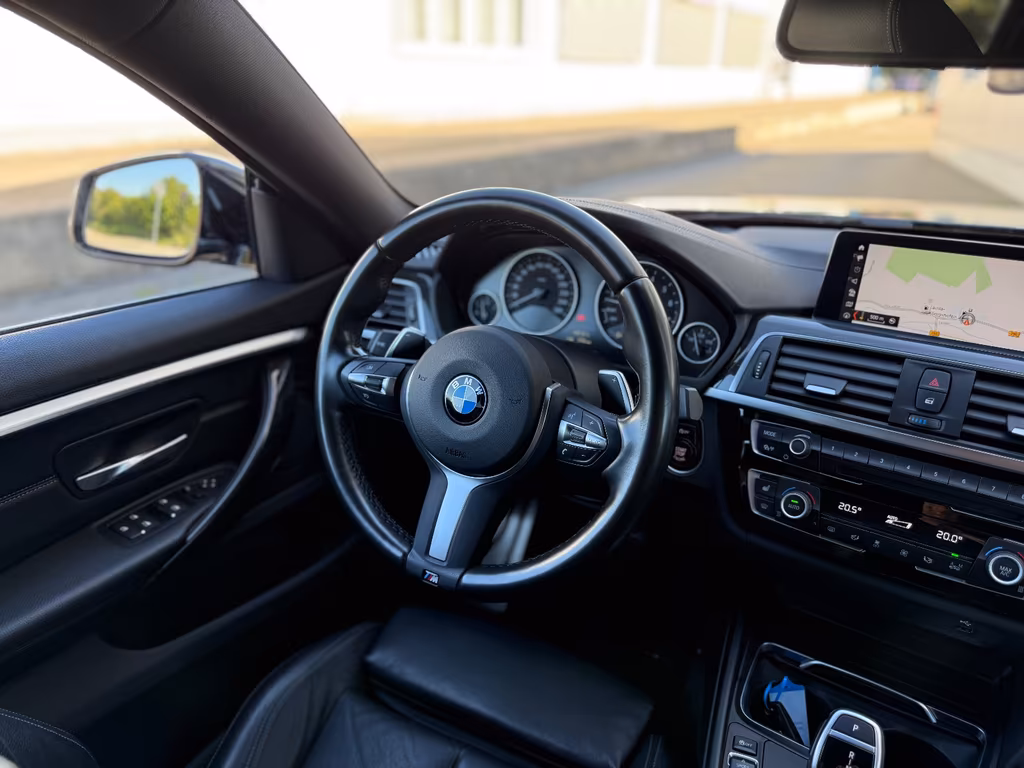 BMW 440