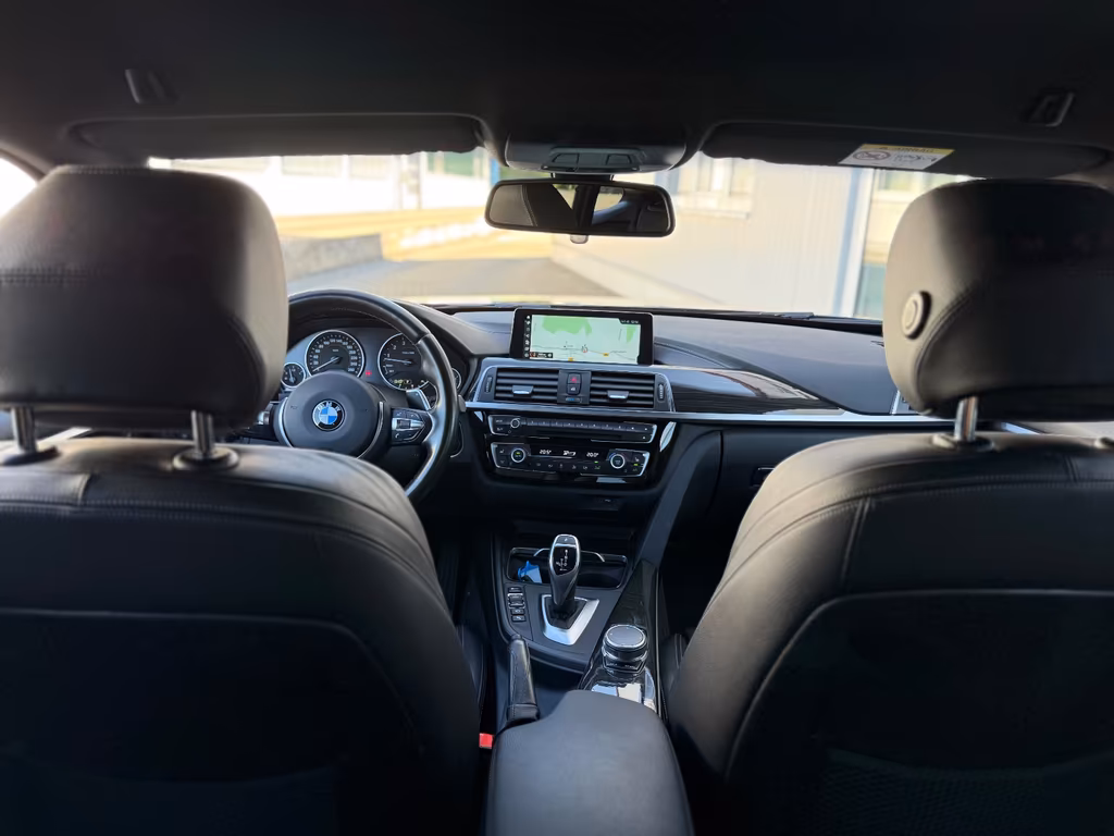 BMW 440
