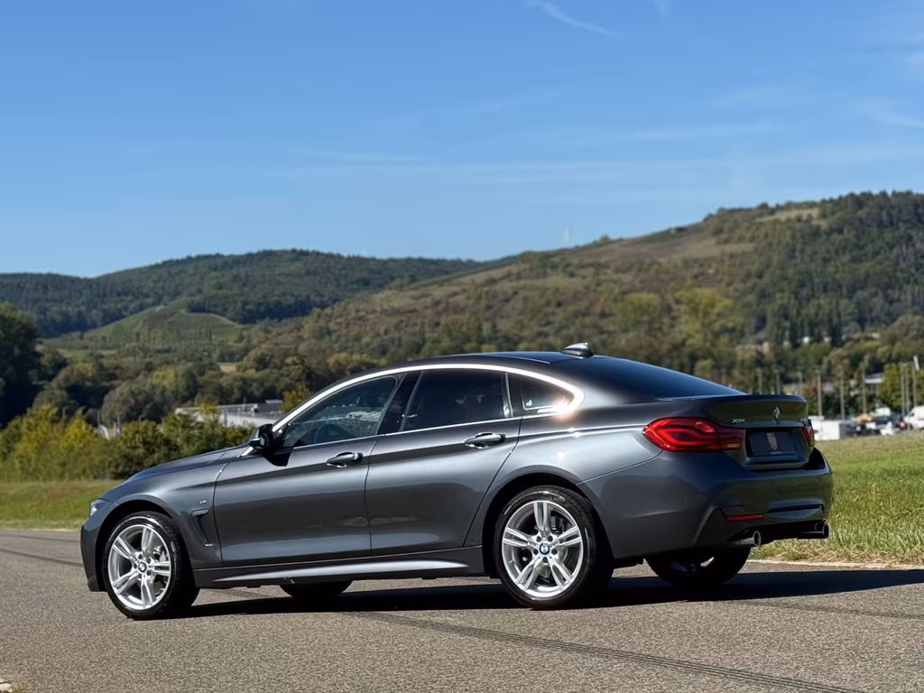 BMW 440