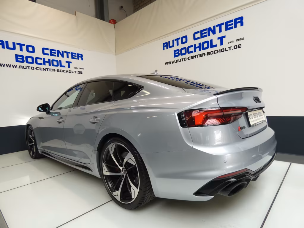 Audi RS5