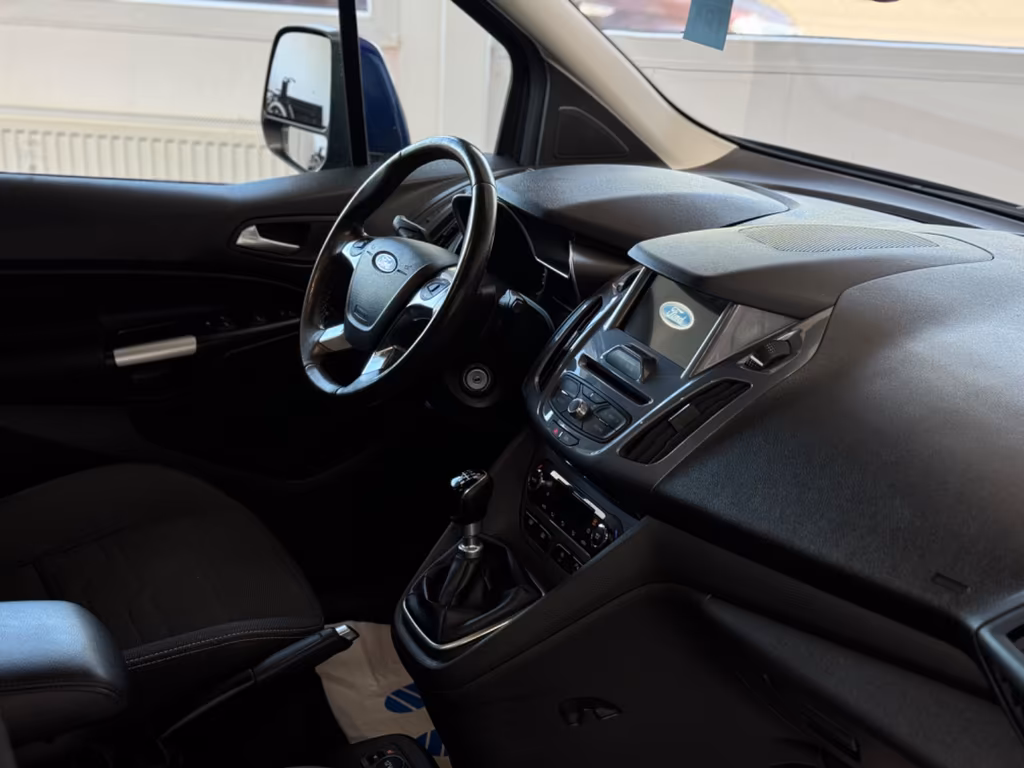 Ford Tourneo