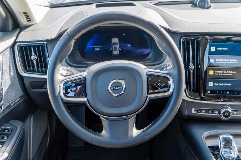 Volvo V90 Cross Country