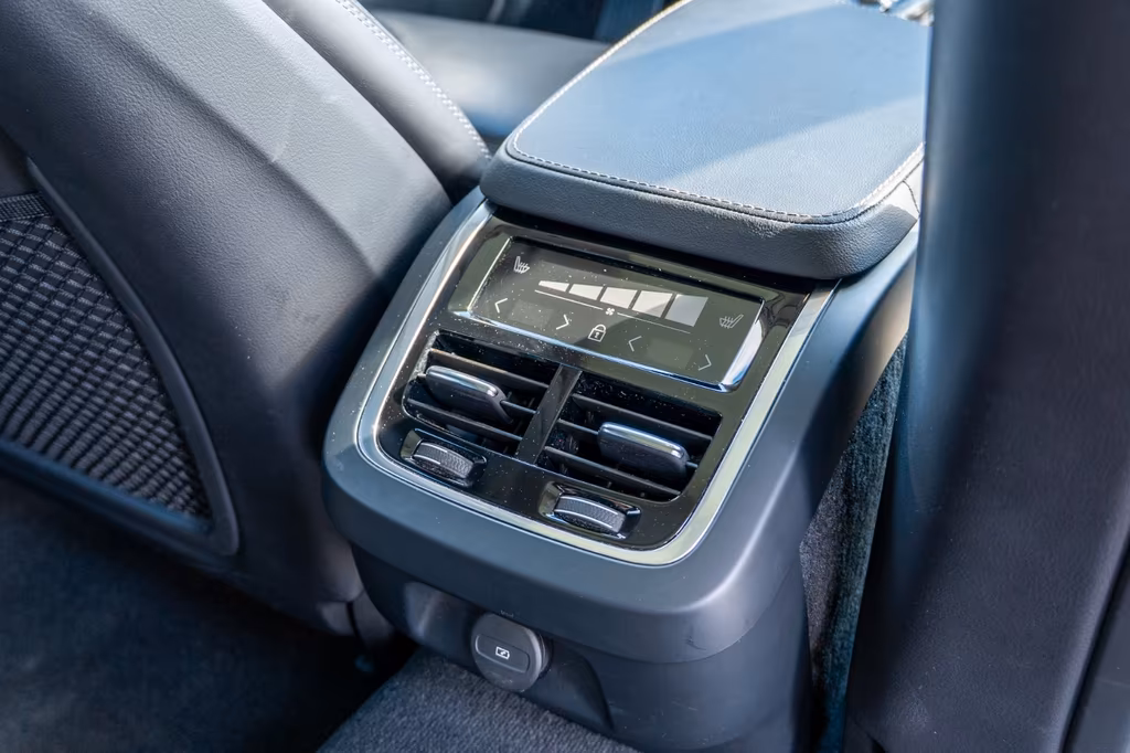 Volvo V90 Cross Country