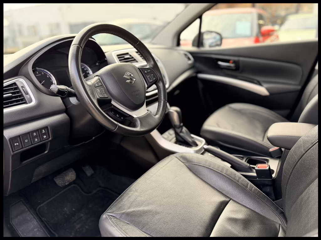Suzuki (SX4) S-Cross