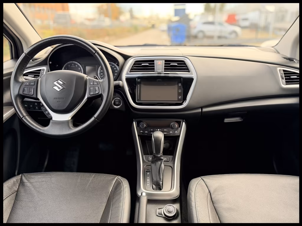 Suzuki (SX4) S-Cross
