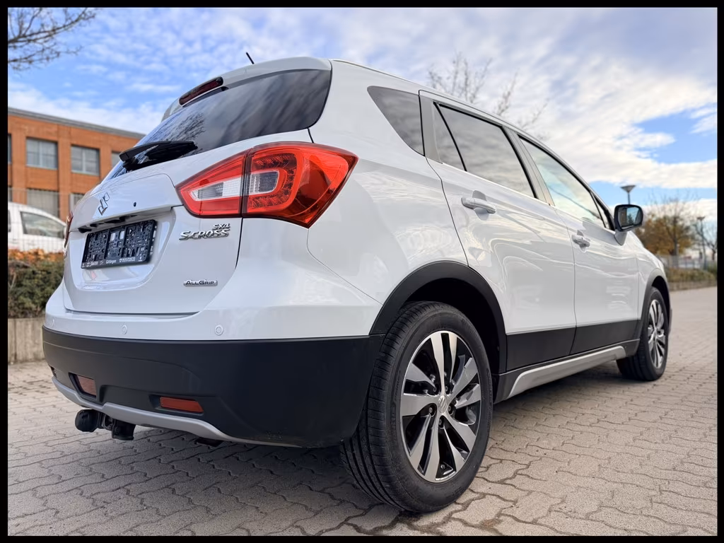 Suzuki (SX4) S-Cross