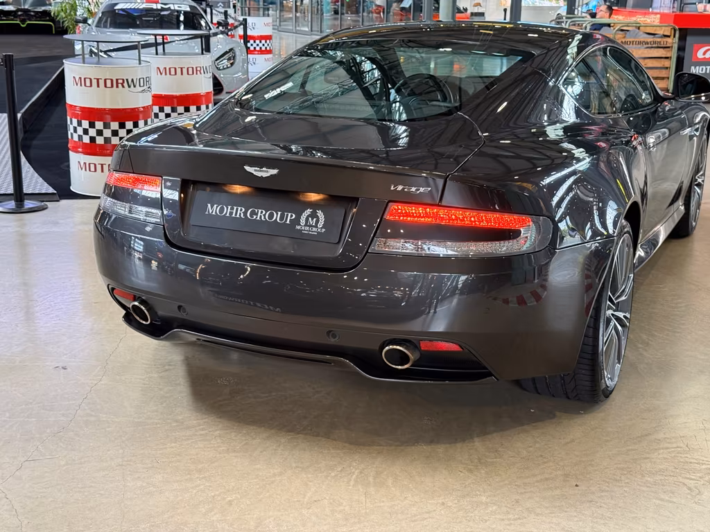Aston Martin Virage