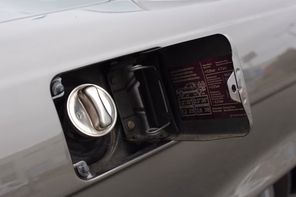 Mercedes-Benz SL 380