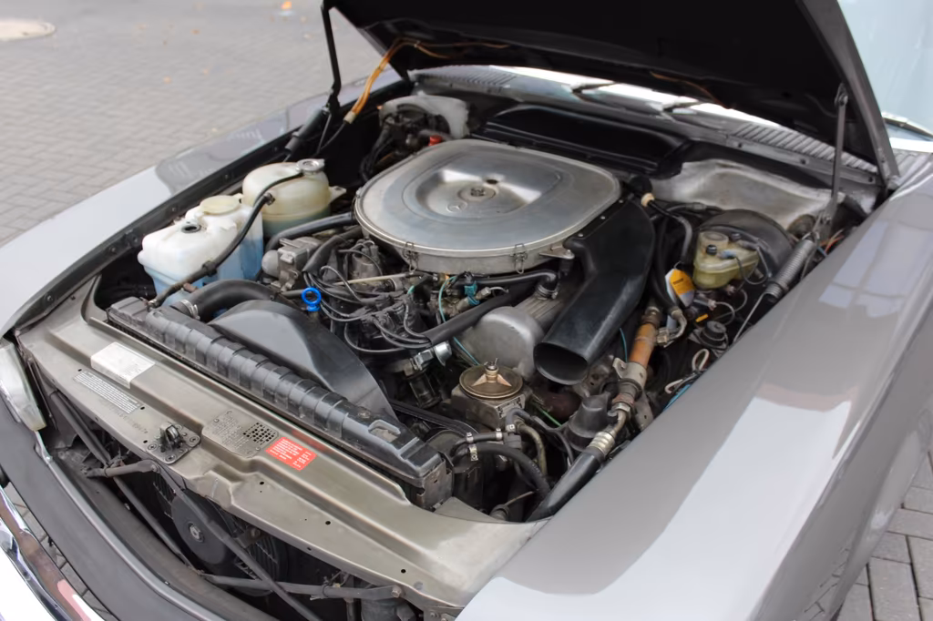 Mercedes-Benz SL 380