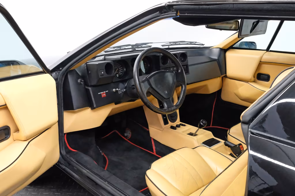 Lamborghini Jalpa