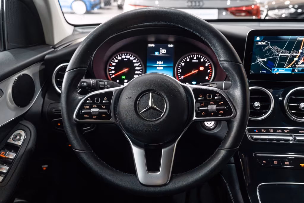 Mercedes-Benz GLC 200