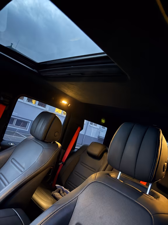 Mercedes-Benz G 400