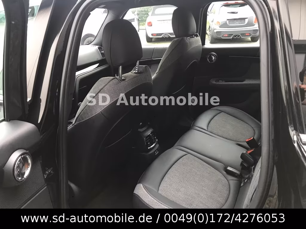 MINI One Countryman