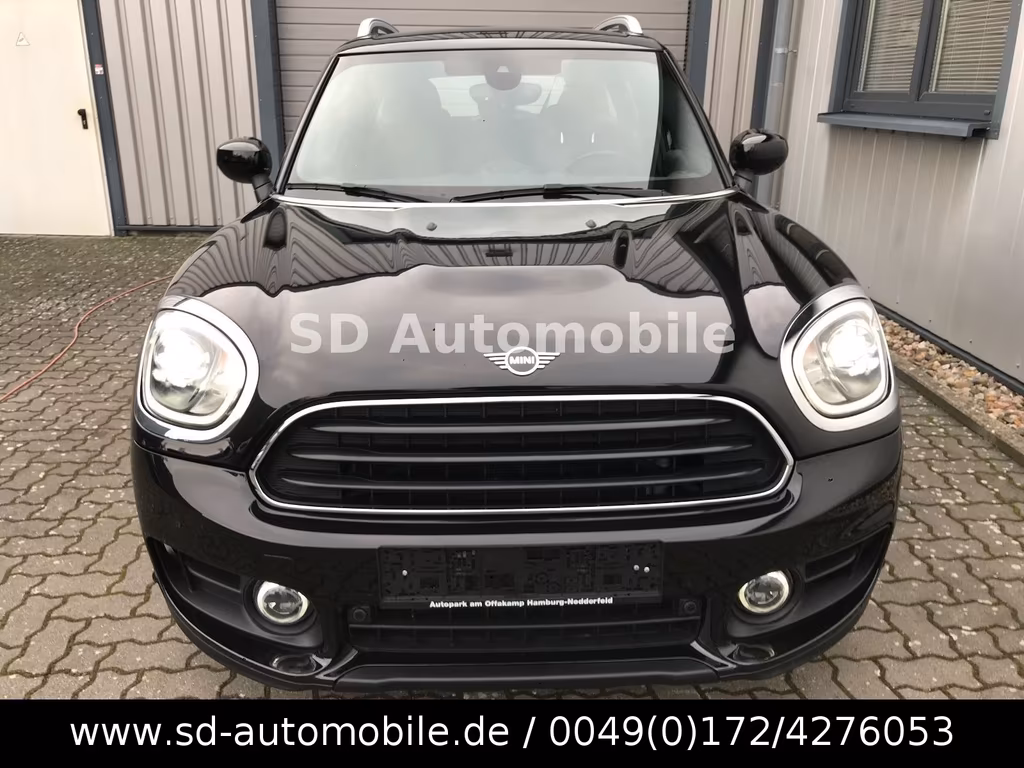 MINI One Countryman