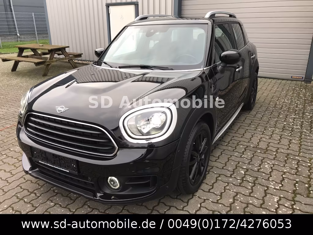 MINI One Countryman