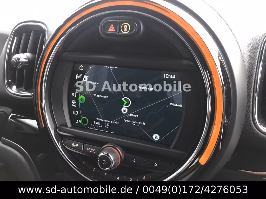 MINI One Countryman