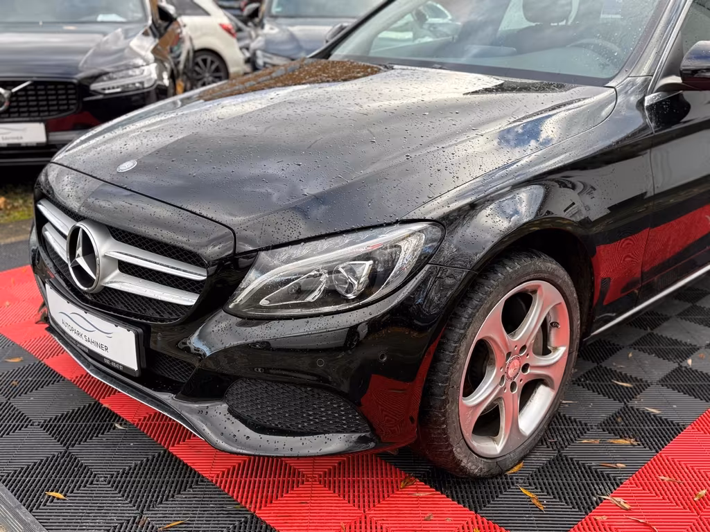 Mercedes-Benz C 400